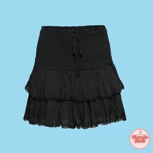 Aritzia x Wilfred "Bubbles" or "Mozart" Ruffled Skirt